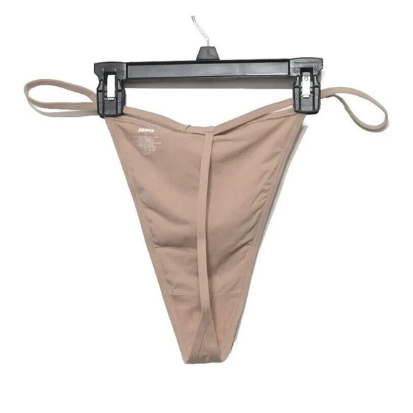 SKIMS Kim Kardashian Mica Fits Everybody T-String Thong PN-THG-0070 NEW Size 4X - Picture 2 of 5